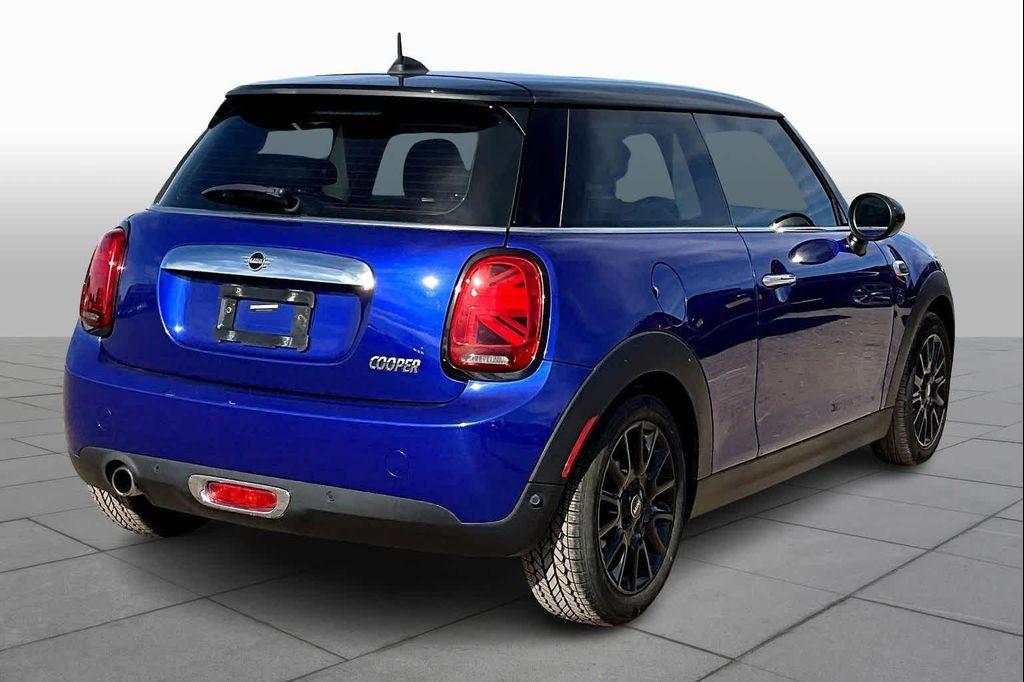 used 2019 MINI Hardtop car, priced at $18,900