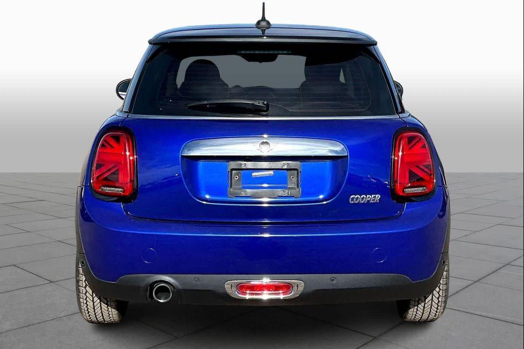 used 2019 MINI Hardtop car, priced at $18,900