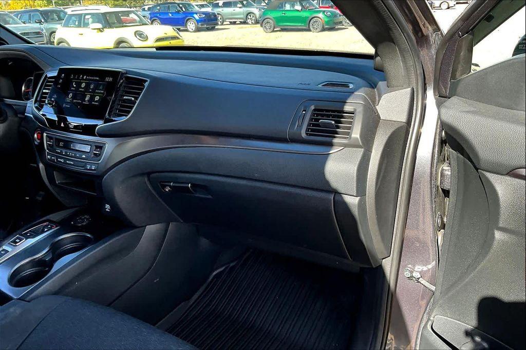 used 2021 Honda Passport car, priced at $25,000