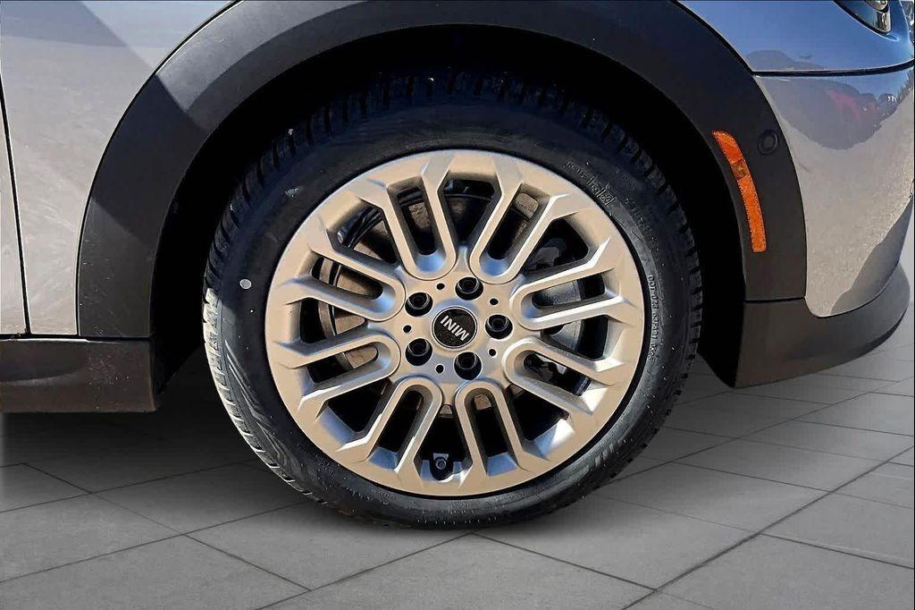 new 2026 MINI Hardtop car, priced at $38,440