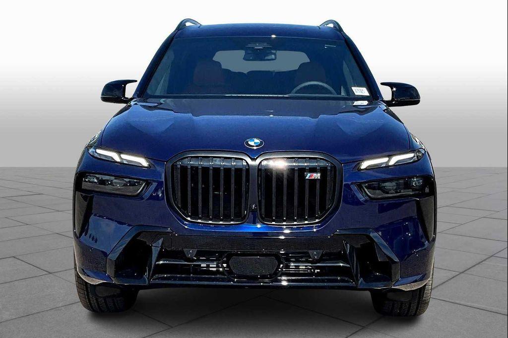 new 2026 BMW X7 car, priced at $128,230