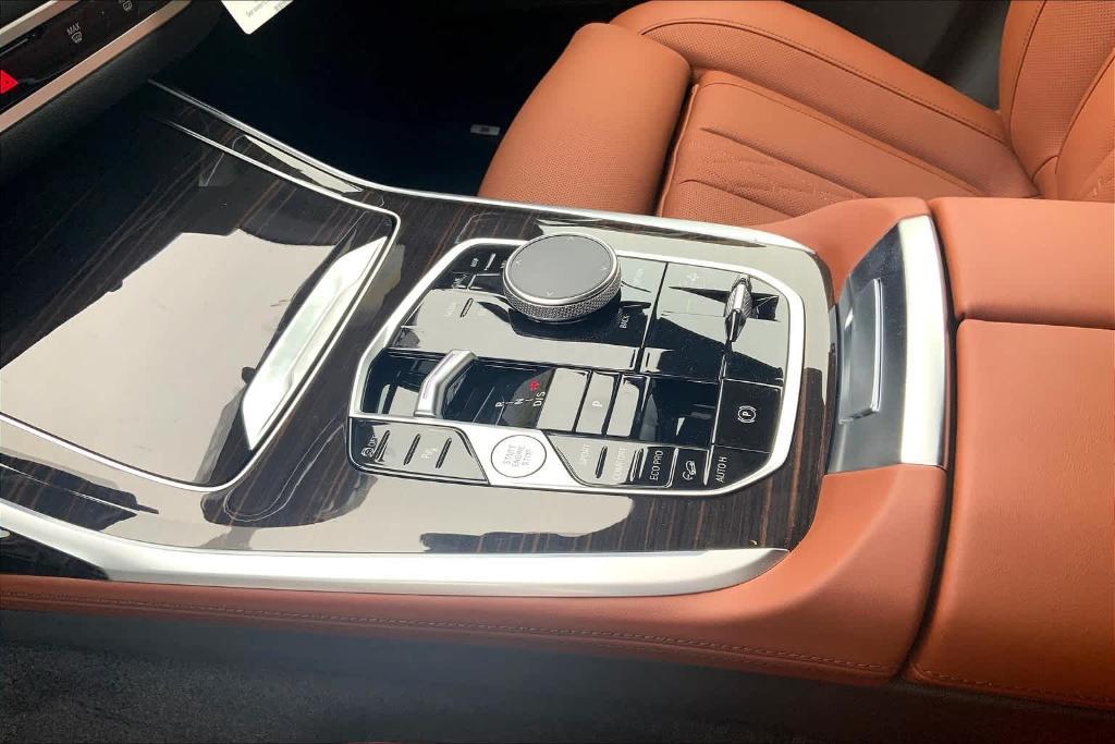 new 2024 BMW X7 car, priced at $96,115