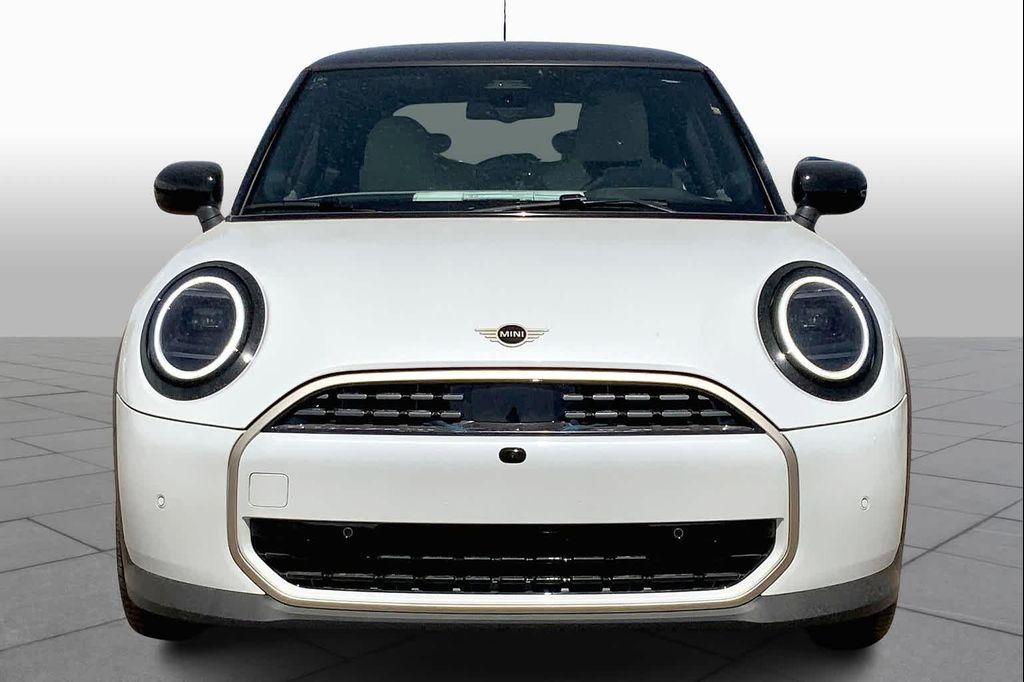 new 2025 MINI Hardtop car, priced at $35,560