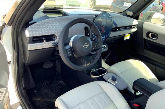 new 2025 MINI Hardtop car, priced at $35,560