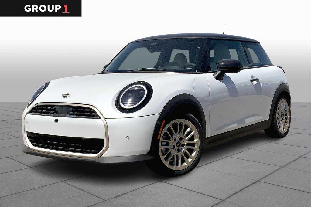 new 2025 MINI Hardtop car, priced at $35,560