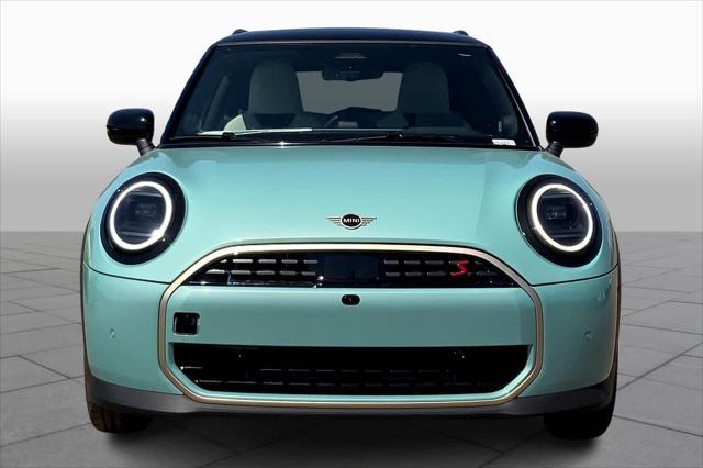 new 2025 MINI Hardtop car, priced at $38,545