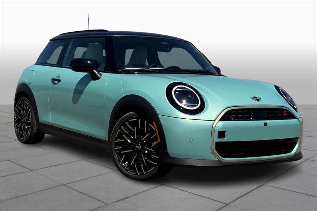 new 2025 MINI Hardtop car, priced at $38,545