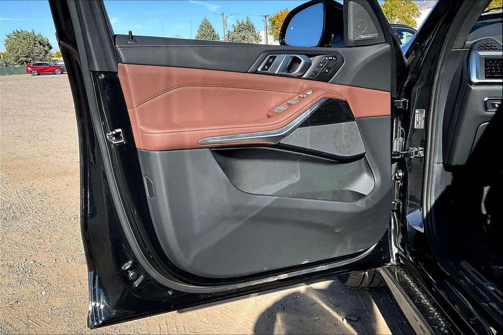 used 2025 BMW X7 car, priced at $79,900