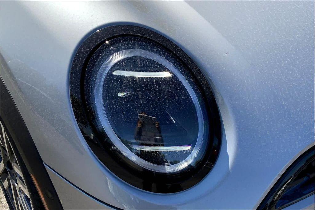 new 2025 MINI Hardtop car, priced at $34,500