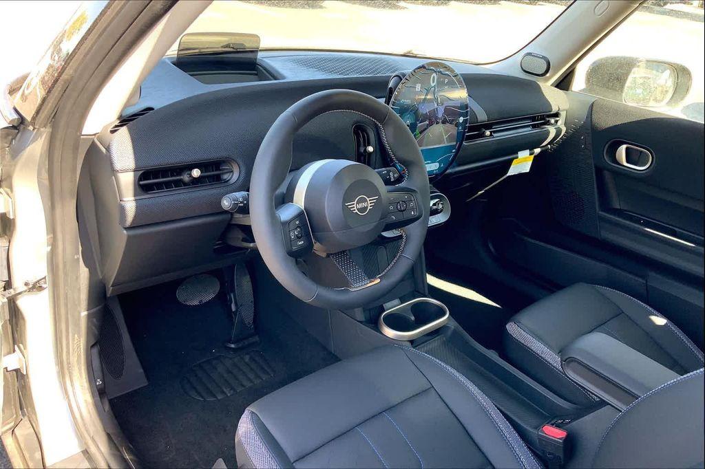 new 2025 MINI Hardtop car, priced at $34,500