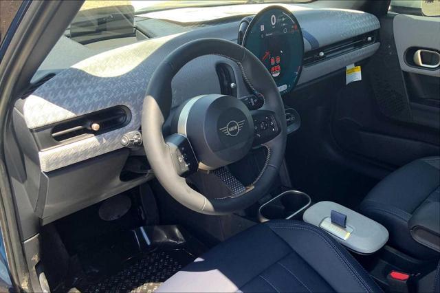 new 2025 MINI Hardtop car, priced at $37,410