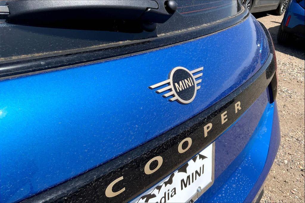 new 2025 MINI Hardtop car, priced at $36,320
