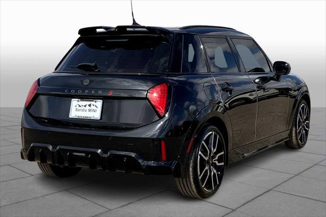 used 2025 MINI Hardtop car, priced at $38,000