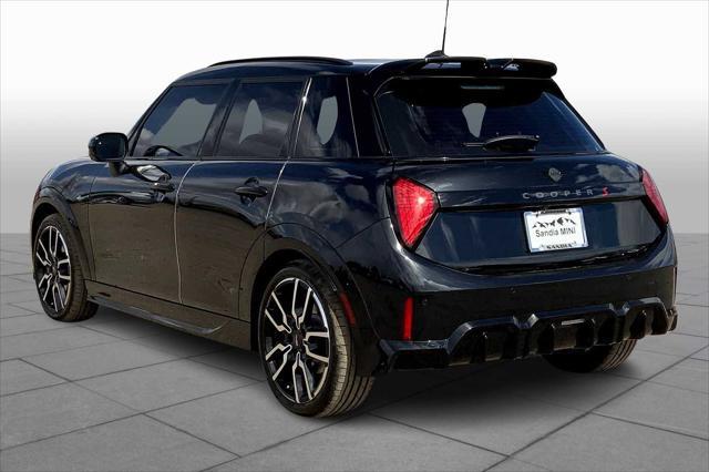 used 2025 MINI Hardtop car, priced at $38,000