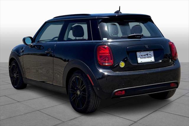 used 2024 MINI Hardtop car, priced at $25,000