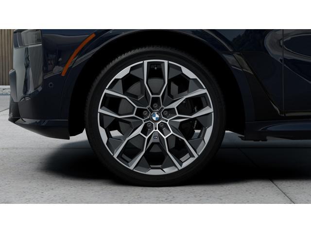 new 2026 BMW X7 car, priced at $119,075