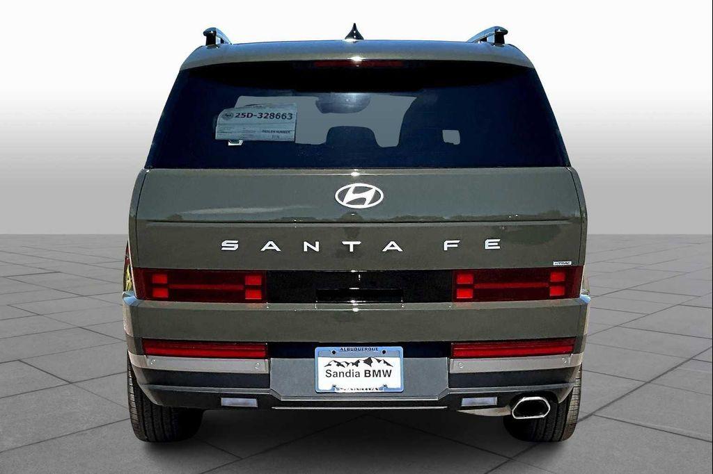 used 2025 Hyundai Santa Fe car, priced at $42,500