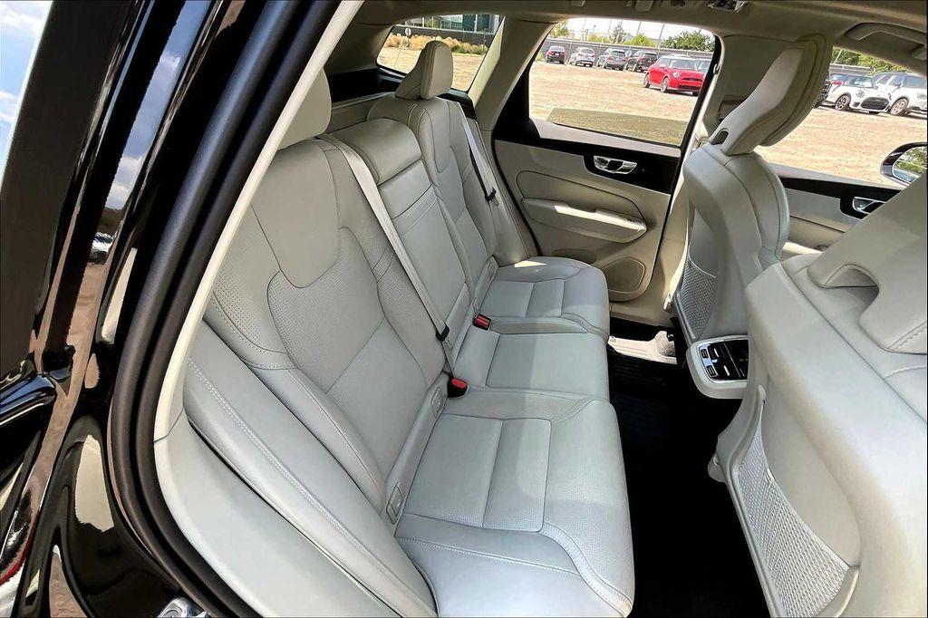 used 2021 Volvo XC60 car, priced at $30,950