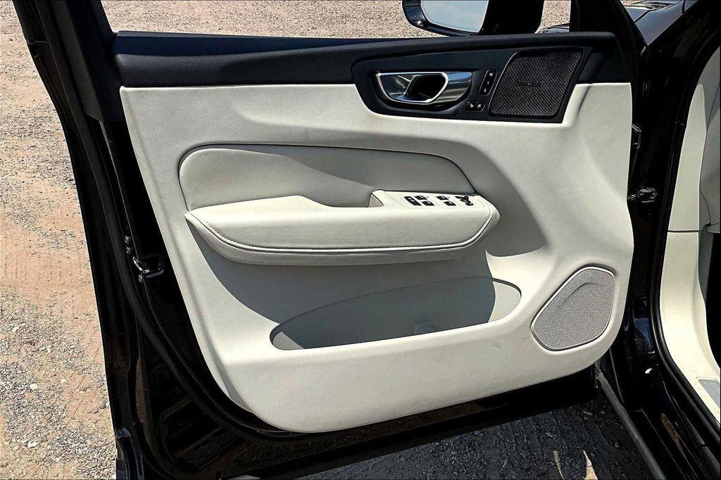 used 2021 Volvo XC60 car, priced at $30,950