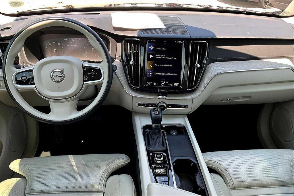 used 2021 Volvo XC60 car, priced at $30,950
