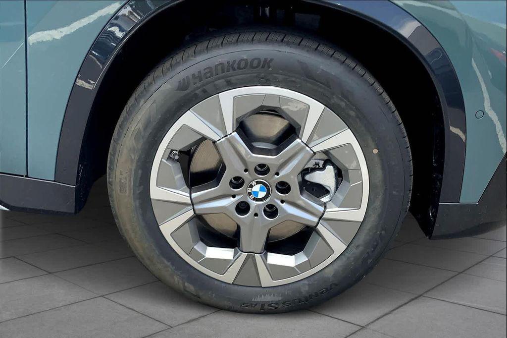 new 2024 BMW X1 car, priced at $42,500