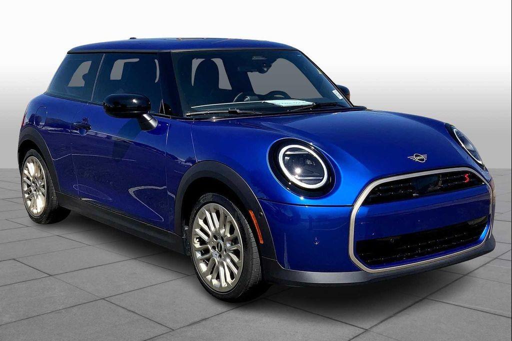 used 2025 MINI Hardtop car, priced at $35,950