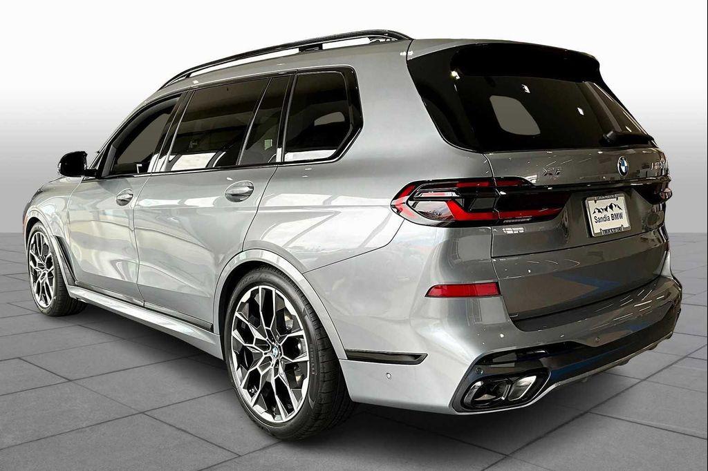 new 2026 BMW X7 car, priced at $125,690