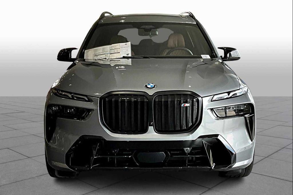 new 2026 BMW X7 car, priced at $125,690