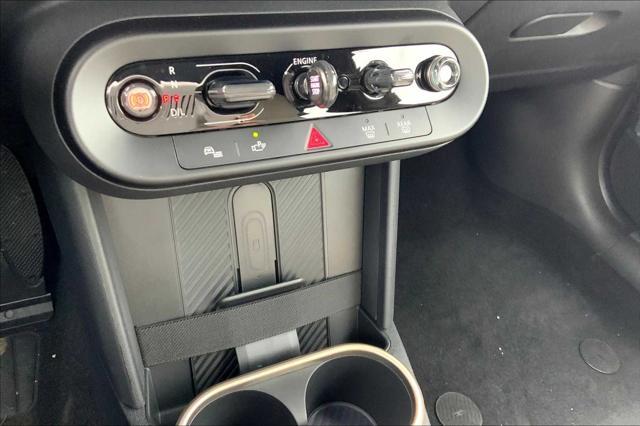 new 2025 MINI Hardtop car, priced at $35,970