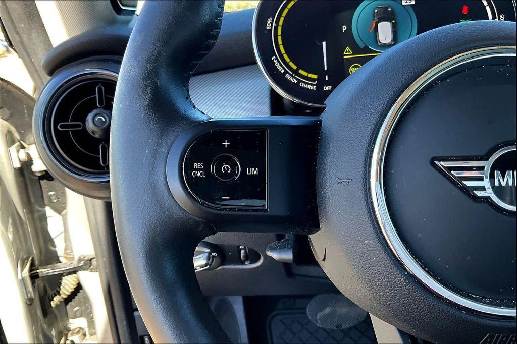 used 2024 MINI Hardtop car, priced at $24,500