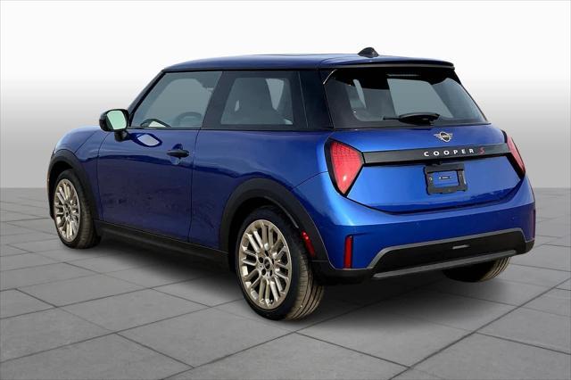 new 2025 MINI Hardtop car, priced at $35,980