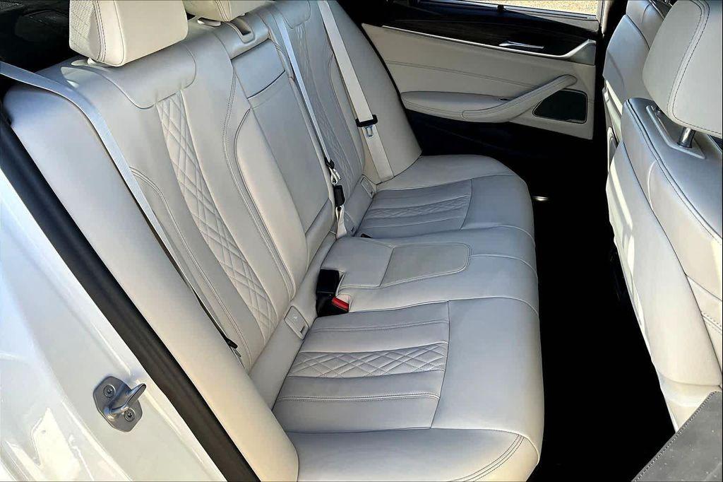 used 2023 BMW M550 car, priced at $71,500