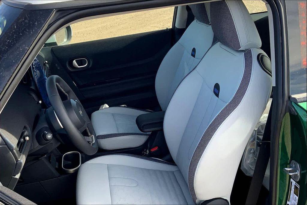 new 2025 MINI Hardtop car, priced at $35,000