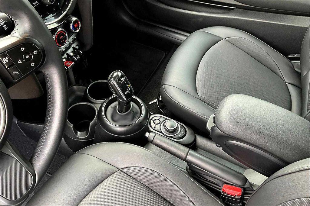 used 2023 MINI Hardtop car, priced at $24,750
