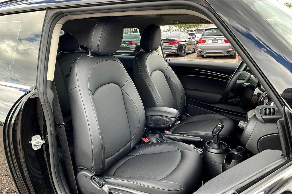 used 2023 MINI Hardtop car, priced at $24,750