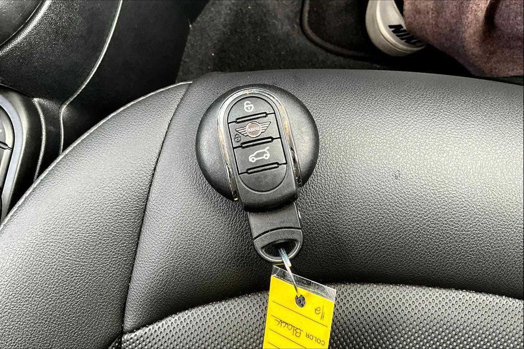 used 2023 MINI Hardtop car, priced at $24,750