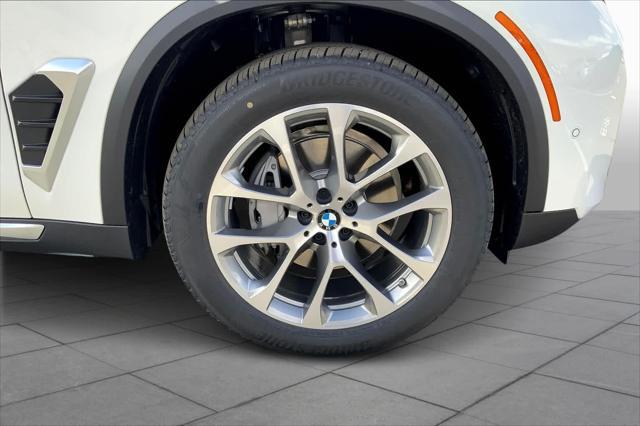 new 2024 BMW X5 car, priced at $73,670