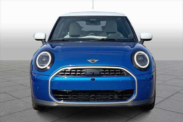 new 2025 MINI Hardtop car, priced at $35,130