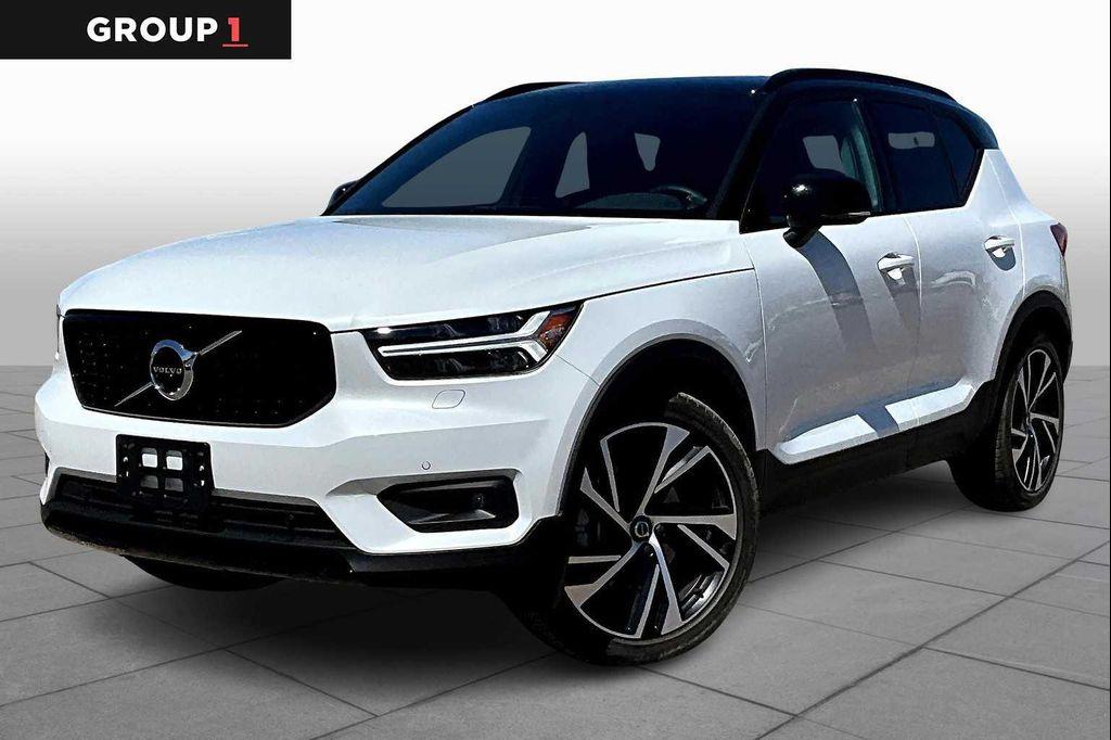 used 2022 Volvo XC40 car, priced at $33,500