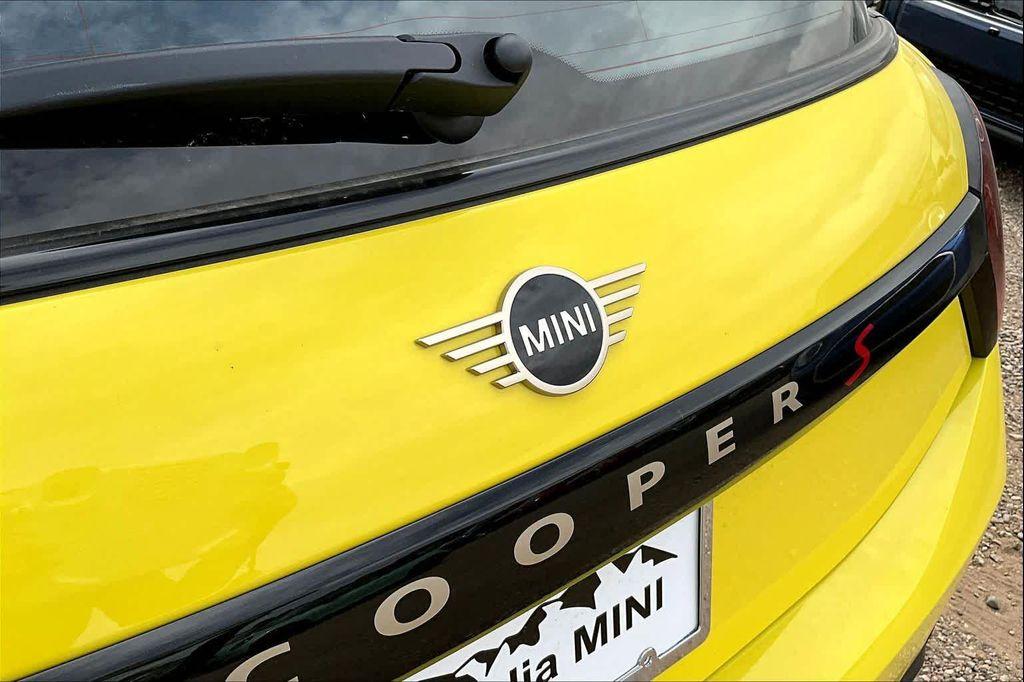 new 2026 MINI Hardtop car, priced at $39,940