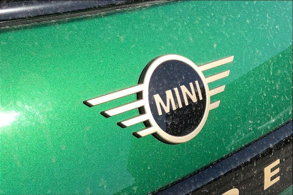 new 2025 MINI Hardtop car, priced at $35,775