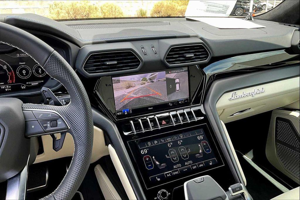 used 2023 Lamborghini Urus car, priced at $259,000