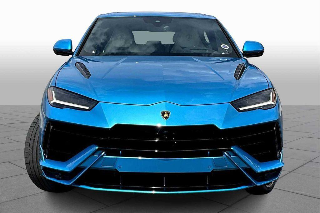 used 2023 Lamborghini Urus car, priced at $259,000