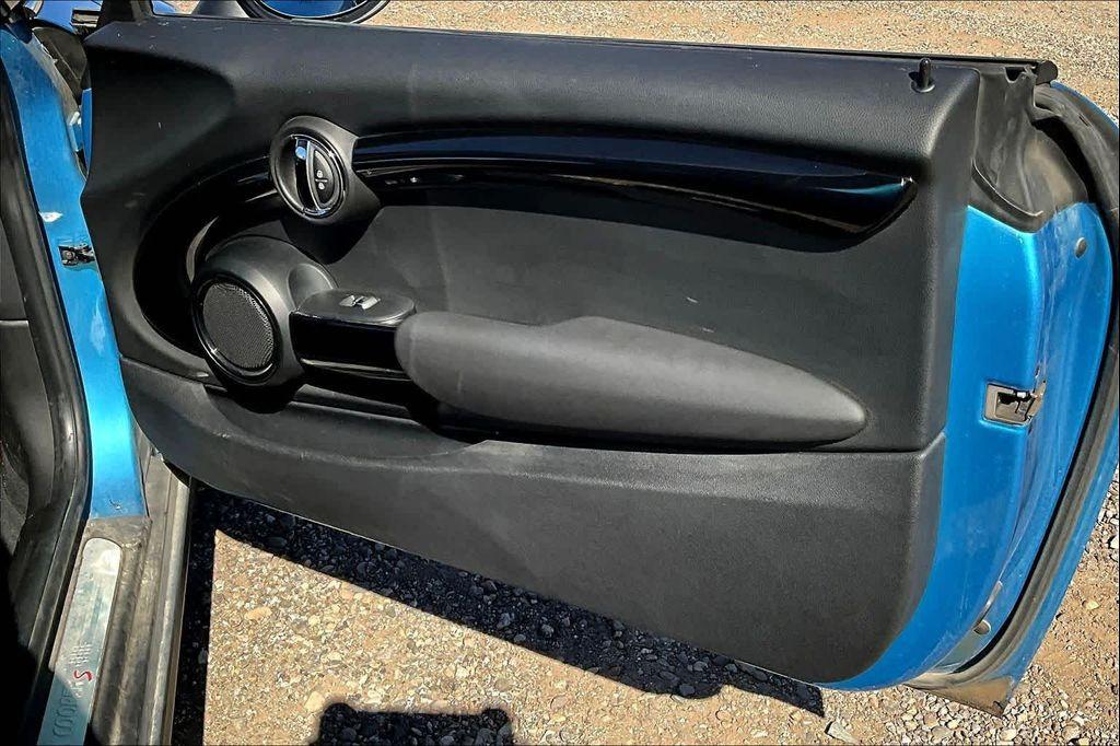 used 2019 MINI Hardtop car, priced at $19,950