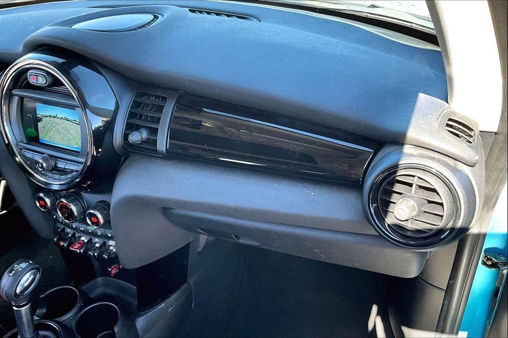 used 2019 MINI Hardtop car, priced at $19,950