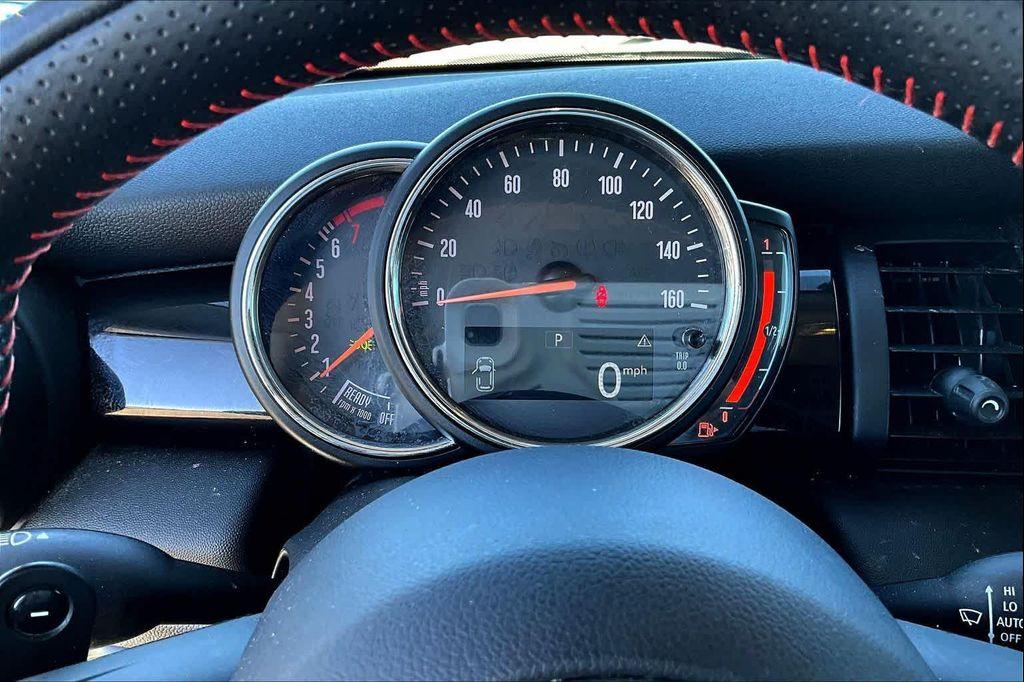 used 2019 MINI Hardtop car, priced at $19,950