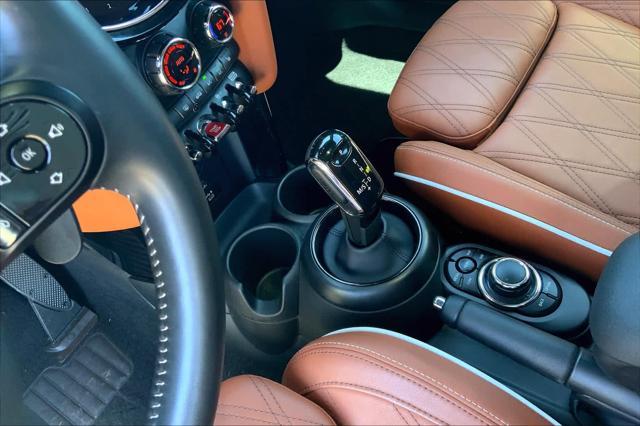 used 2022 MINI Hardtop car, priced at $27,000