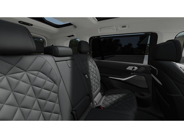 new 2026 BMW X7 car, priced at $89,425