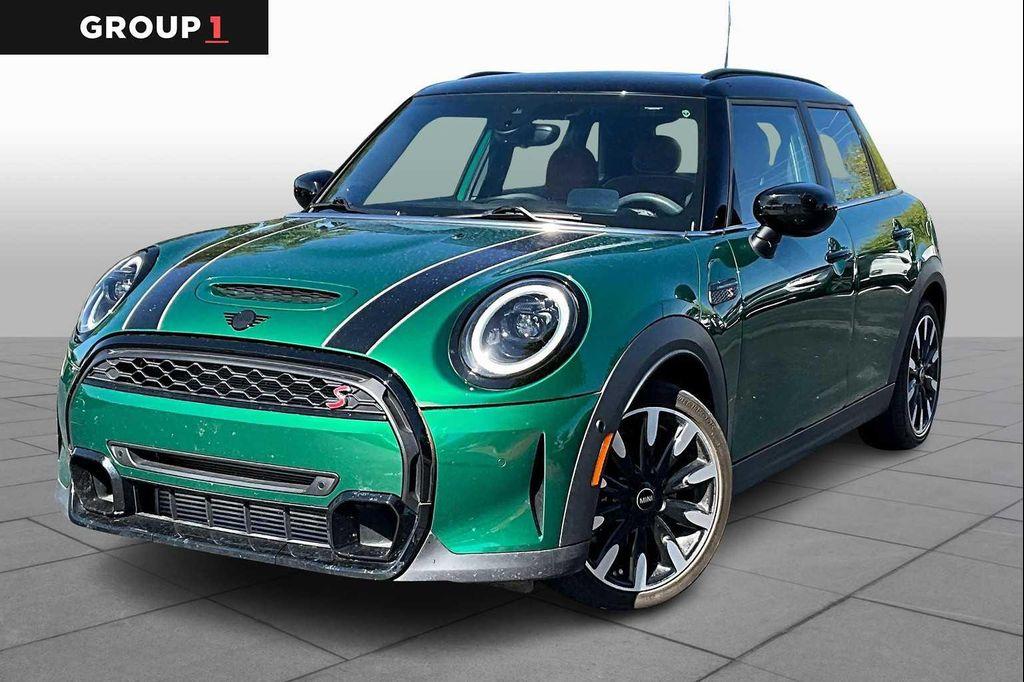 used 2024 MINI Hardtop car, priced at $28,950