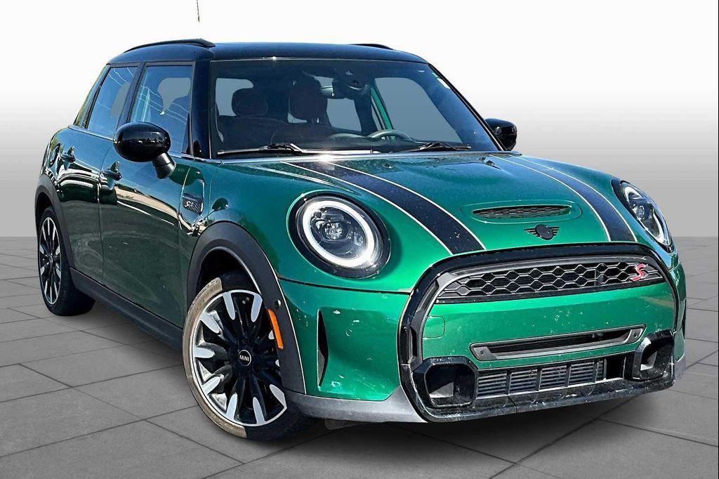 used 2024 MINI Hardtop car, priced at $28,950